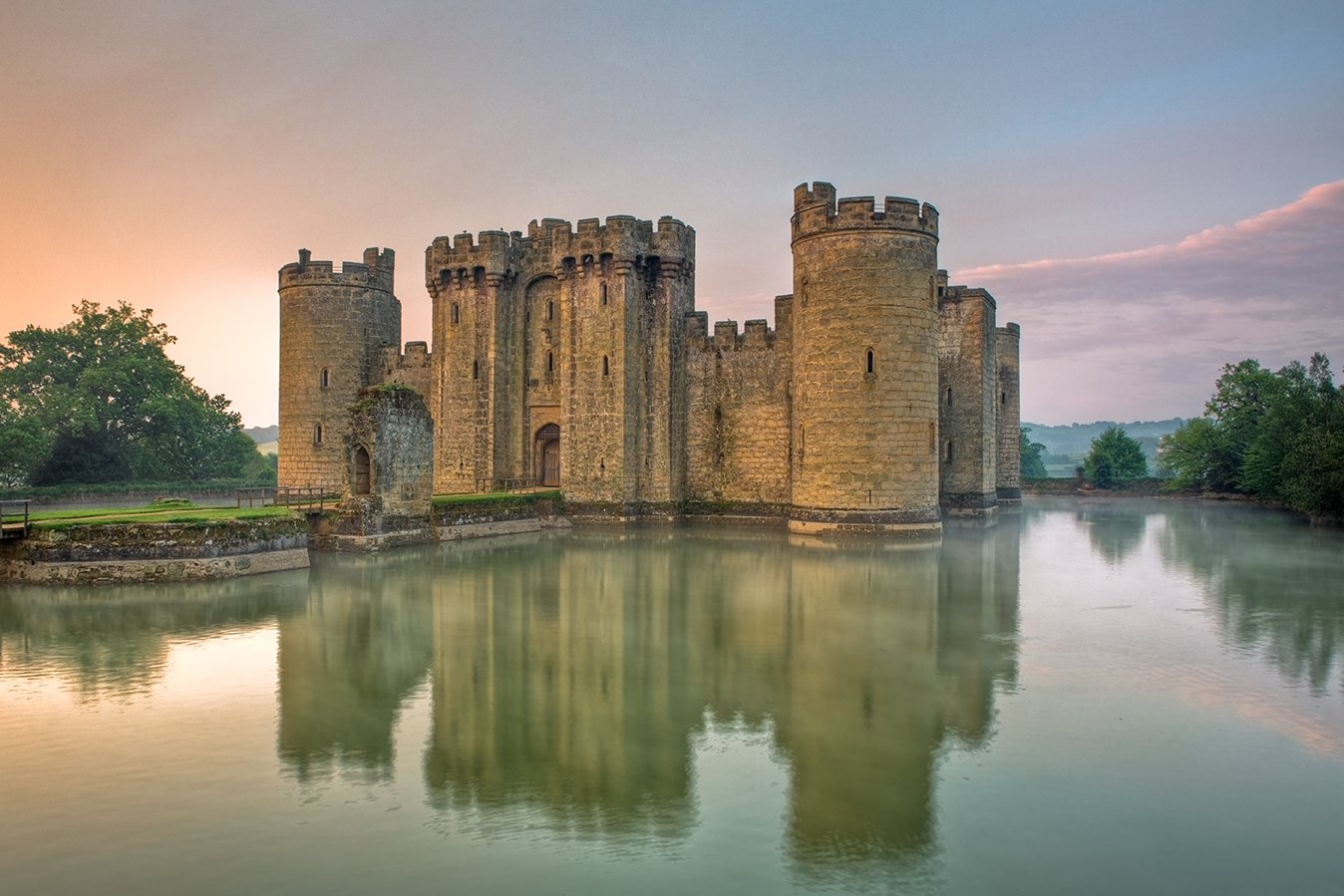 Bodiam Castle evokes the "an Englishman's home is his castle" idea — exclusive possession means the occupier can exclude everyone, including the landlord.