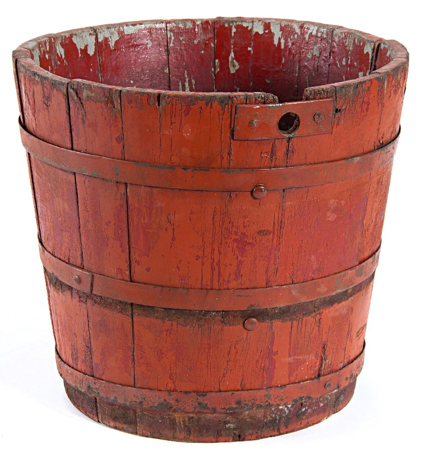 Summarizing an informational text requires the same ruthless distillation as boiling down raw sap in a bucket to extract only the most essential, concentrated syrup.