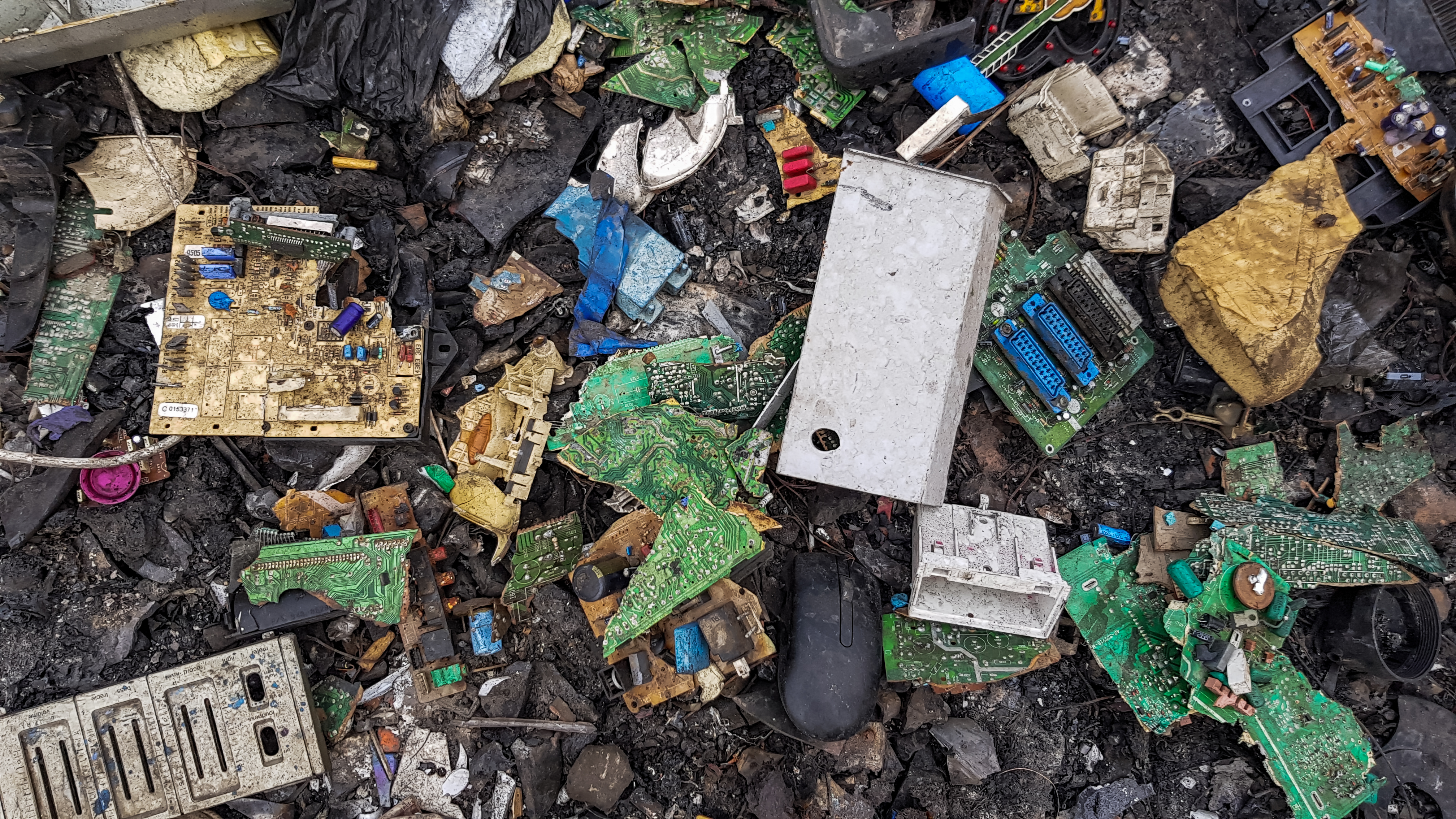 Improper disposal of electronic hardware leads to massive e-waste accumulation and severe toxic heavy metal contamination in the environment.