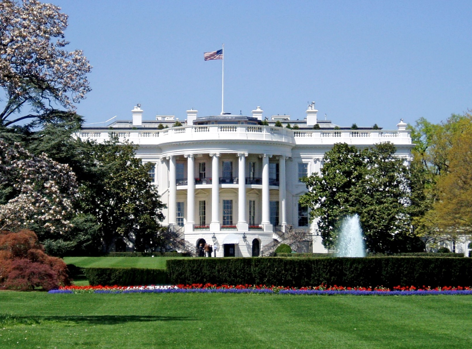 The White House is frequently used as a metonym in political writing to refer to the broader executive administration and the President, relying on conceptual proximity rather than a literal part-to-whole relationship.