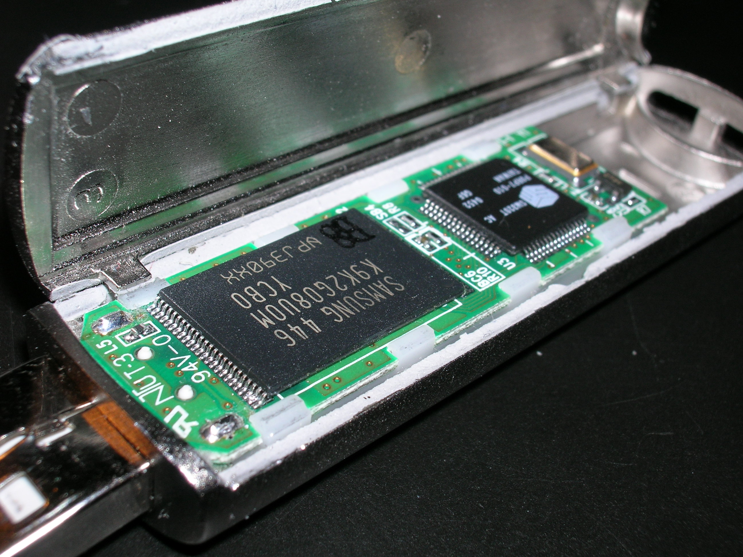 The exFAT file system was specifically designed to handle large files on portable flash media, such as the NAND flash chips found inside modern USB thumb drives.
