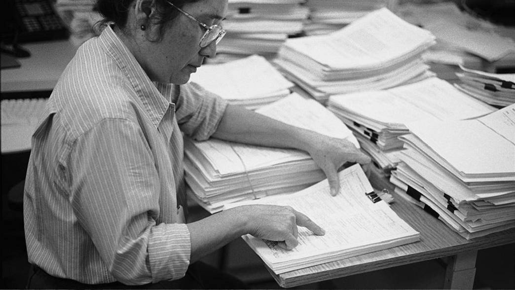 During peer review, independent experts rigorously evaluate research proposals and academic articles to ensure scientific and factual validity prior to publication.