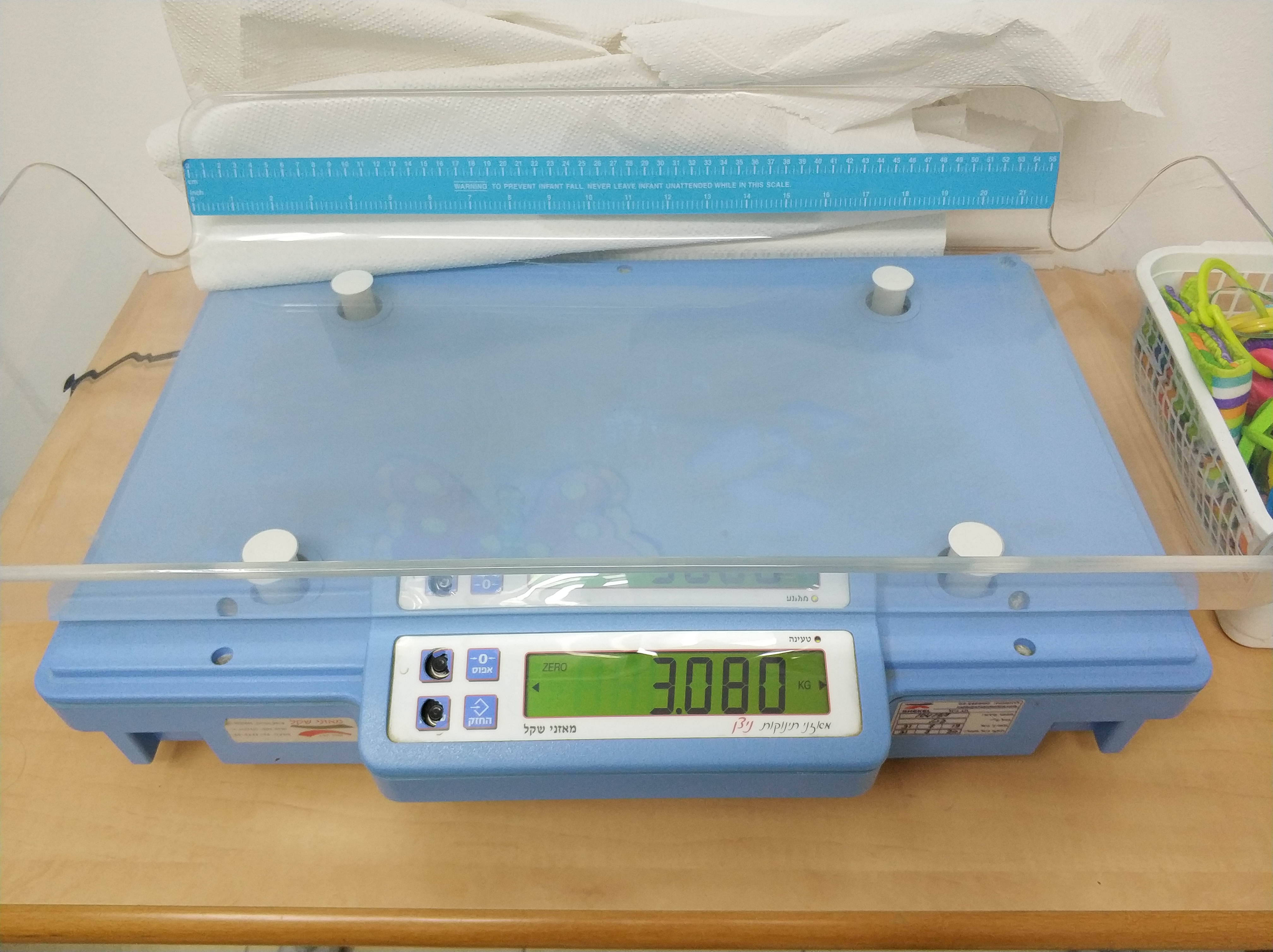 Clinical scales often measure patients in pounds and ounces, requiring healthcare professionals to accurately convert the readings to kilograms for safe medication dosing.