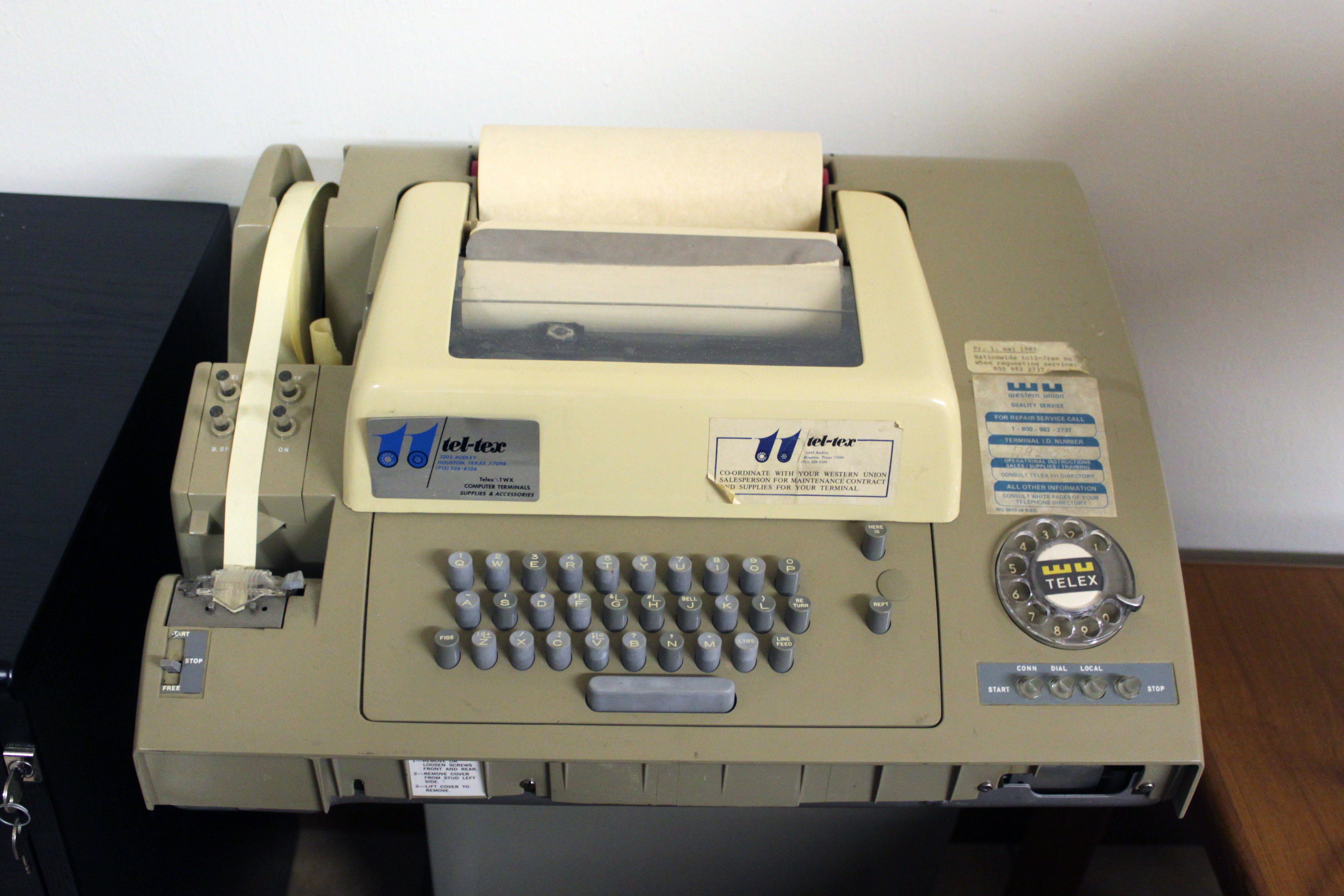 A telex machine — one of the 'instantaneous' communication methods, alongside telephone, fax, and email, for which the postal rule does not apply; acceptance takes effect only on actual receipt.