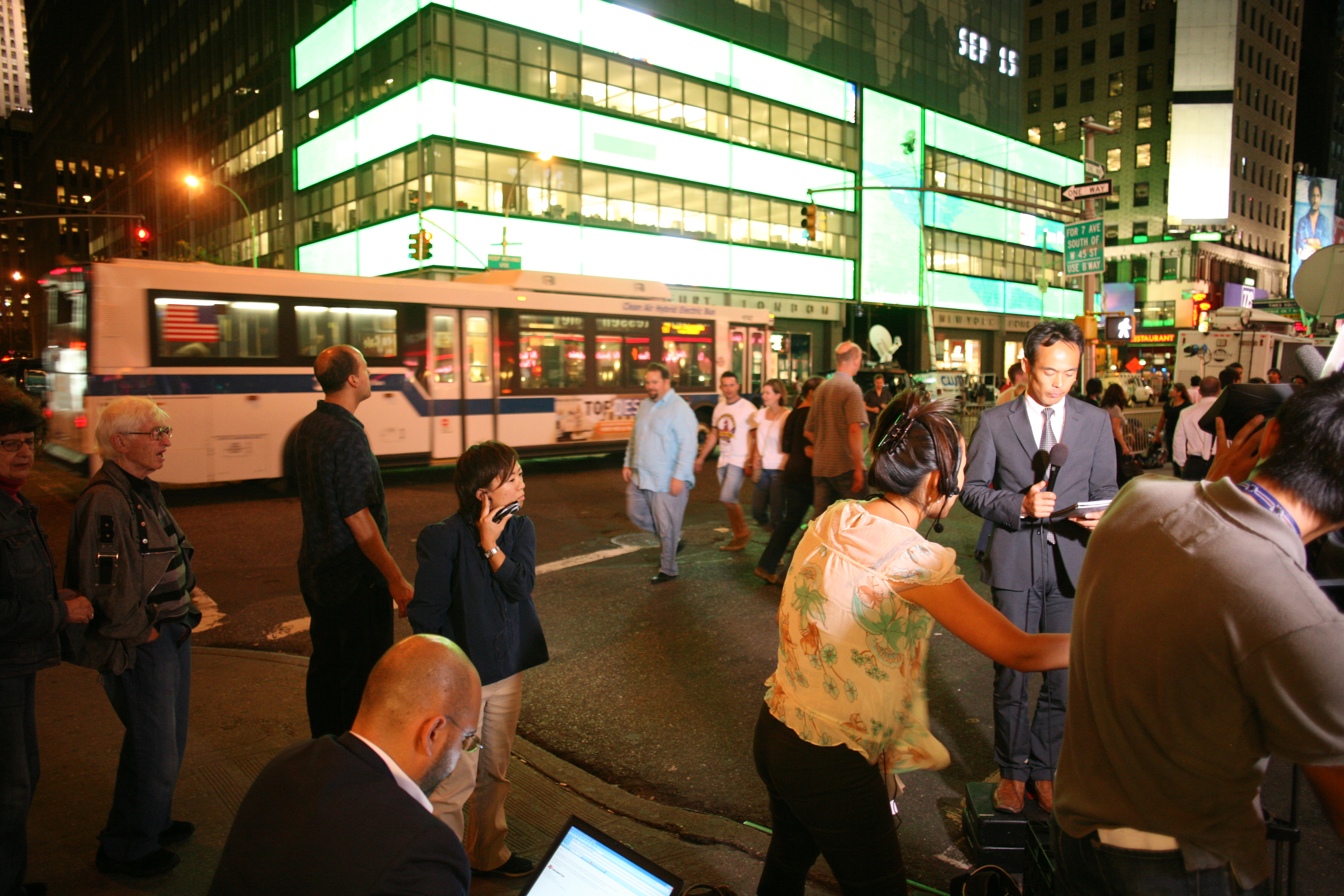 The Lehman Brothers headquarters in New York City on September 15, 2008. When the firm filed for bankruptcy, investors holding Lehman-issued Exchange-Traded Notes (ETNs) suffered massive losses as unsecured creditors, highlighting the severe credit risk inherent to ETNs.